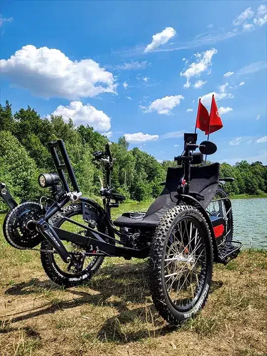 Extreme-glowne-mobilne-zdjecie Trajka elektryczna Dekers Extreme